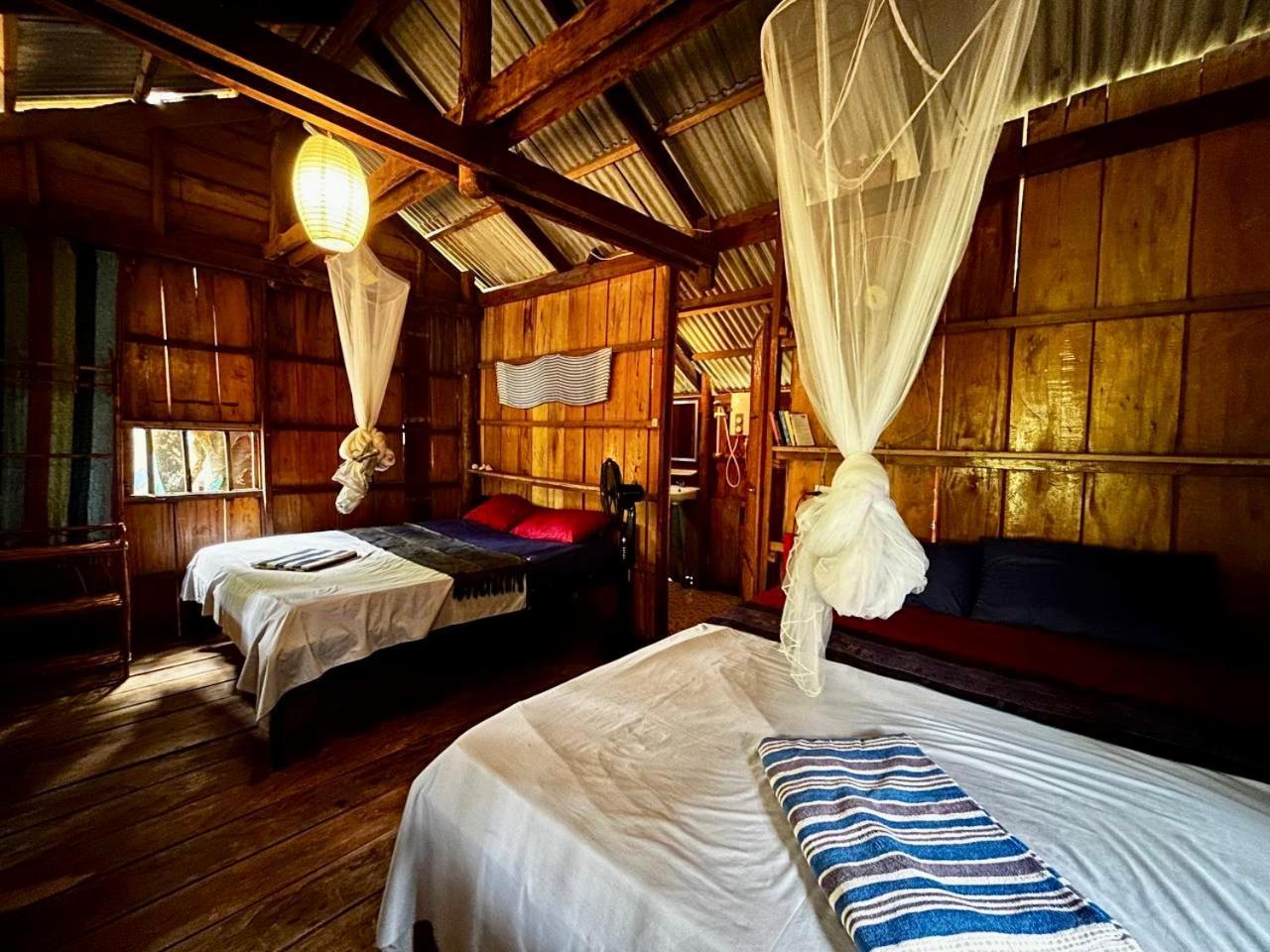 Beach House Cambodia 코롱 산로엠 외부 사진